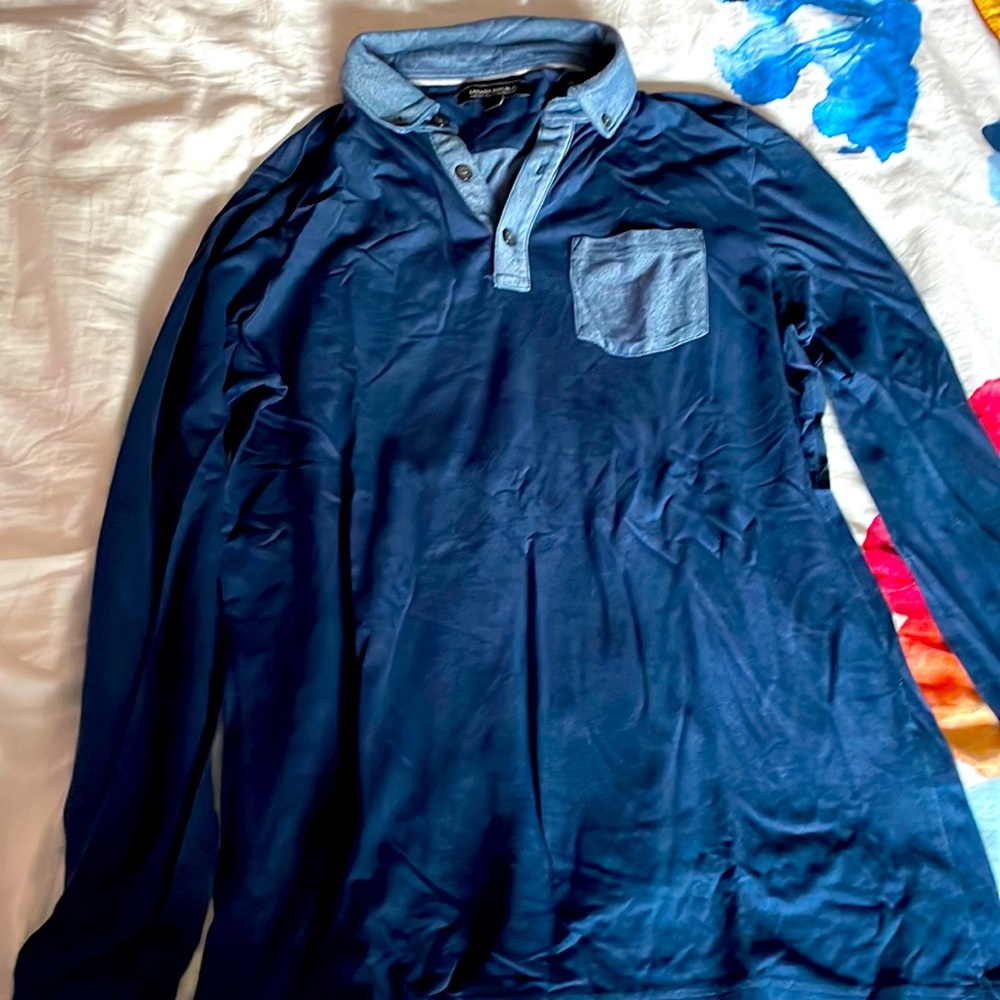 Banana Republic Luxury Touch long sleeve Shirt